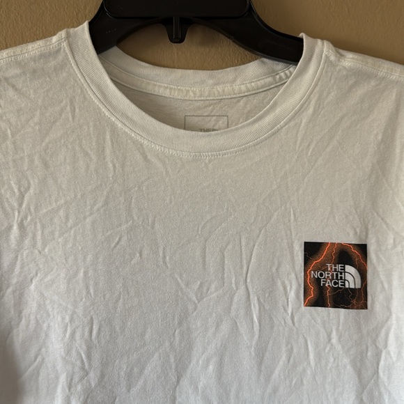 The North Face Men’s White Short Sleeve Tee Size XXL - Picture 2 of 8